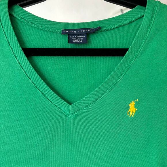 Vintage Ralph Lauren Green V-Neck T-Shirt Women’s Size Small - Picture 4 of 6